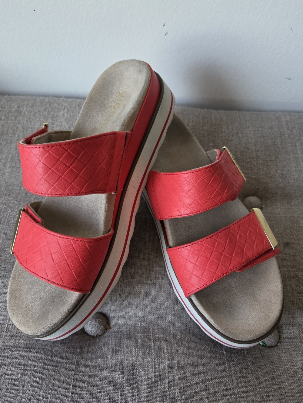 Vionic Womens Coral Brandie Sandal, Size 9.5 Summer Beachy Platform